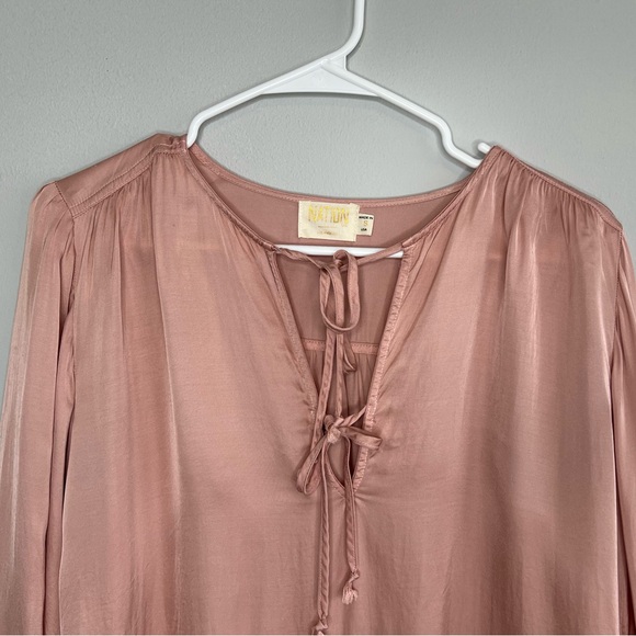 Nation LTD Pink Tie Neck Sateen Long Sleeve Blouse Balloon Sleeve Small Satin - Picture 2 of 14